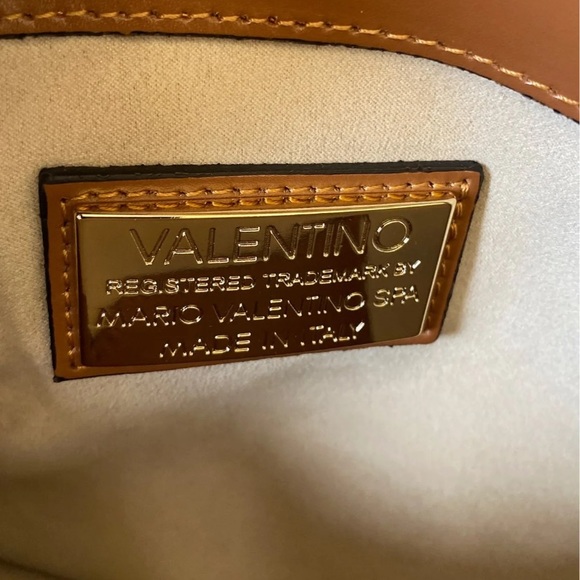 Valentino by Mario Valentino Clutch Crossbody Purse - Picture 5 of 8